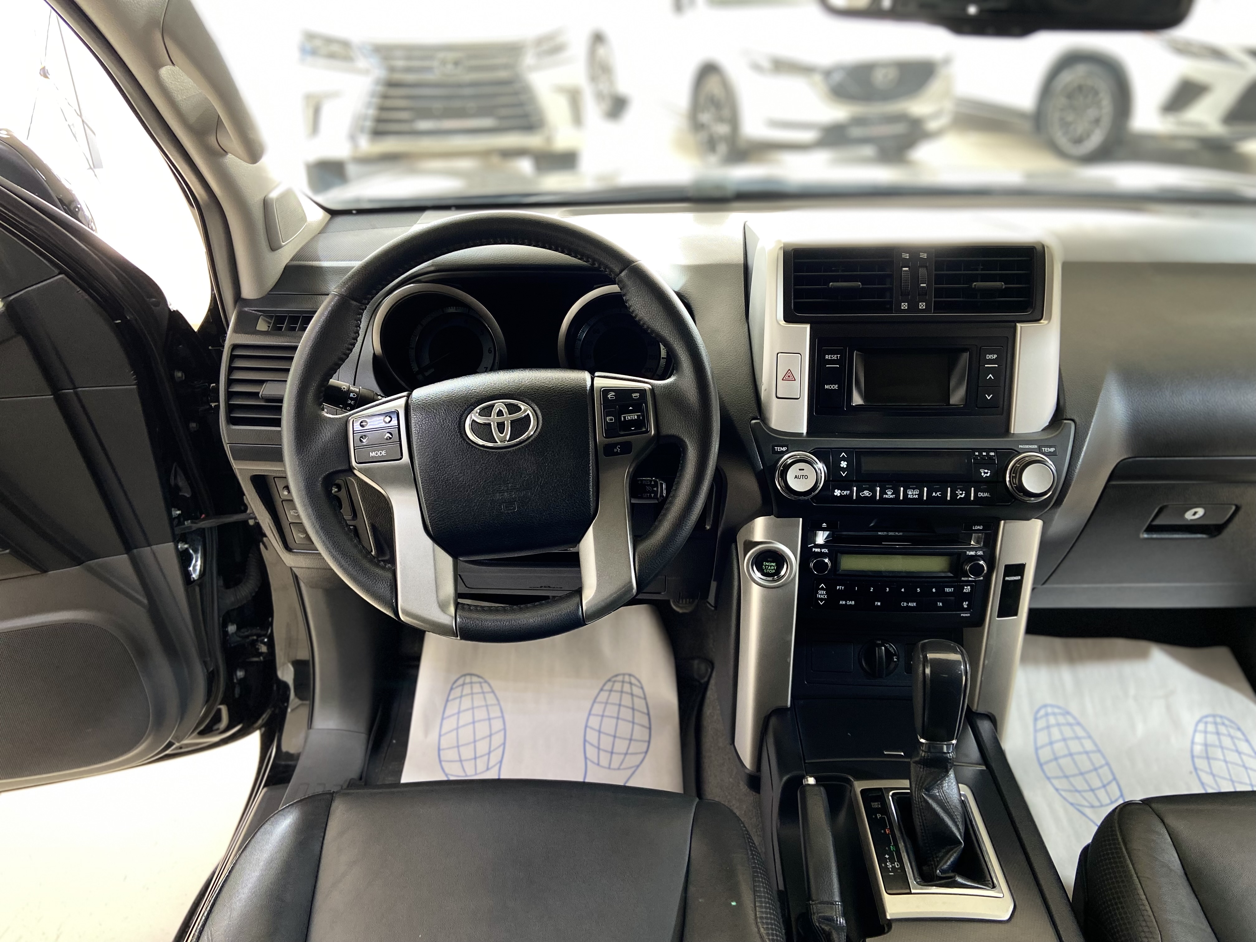 Toyota Land Cruiser Prado, 2013 год