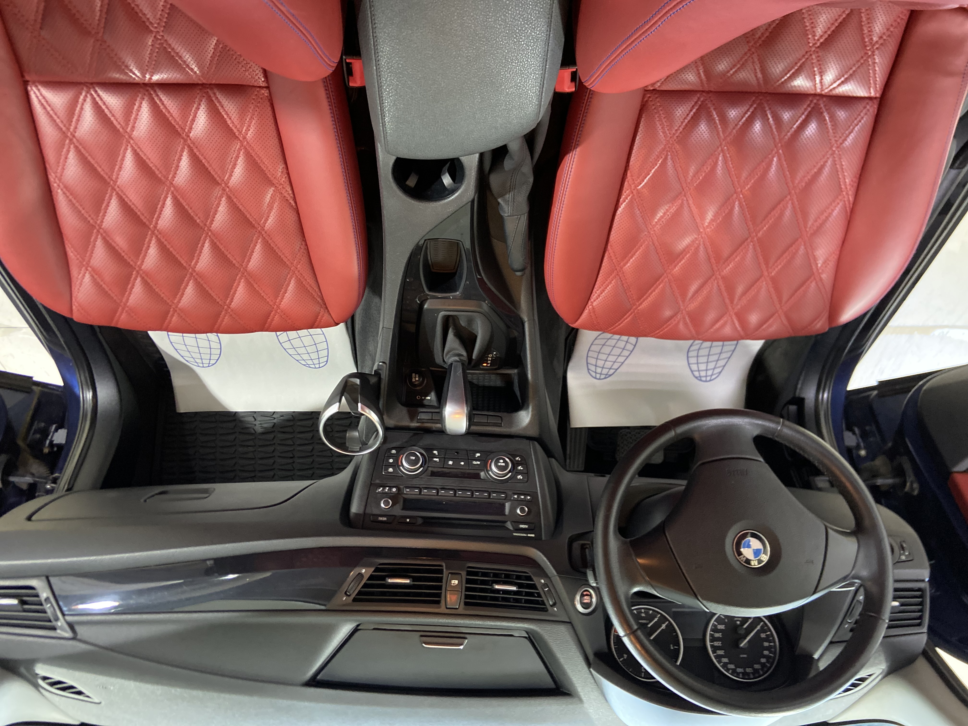 BMW X1, 2012 год